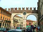 VERONA: Fontana di Madonna Verona